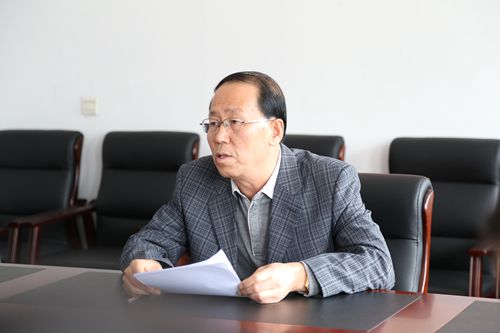 安范虎为政协全体党员上专题党课 韩丹 摄.JPG.jpg